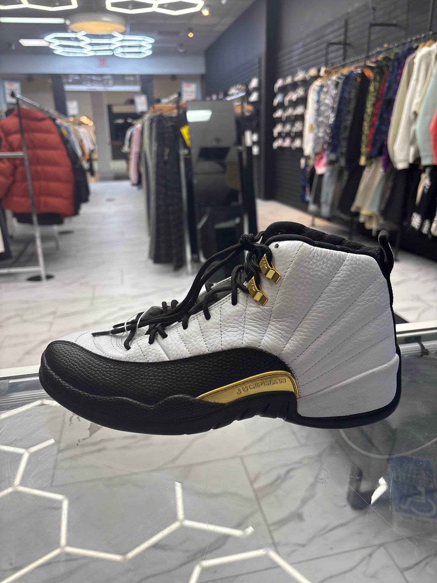 Jordan 12 Taxi USED