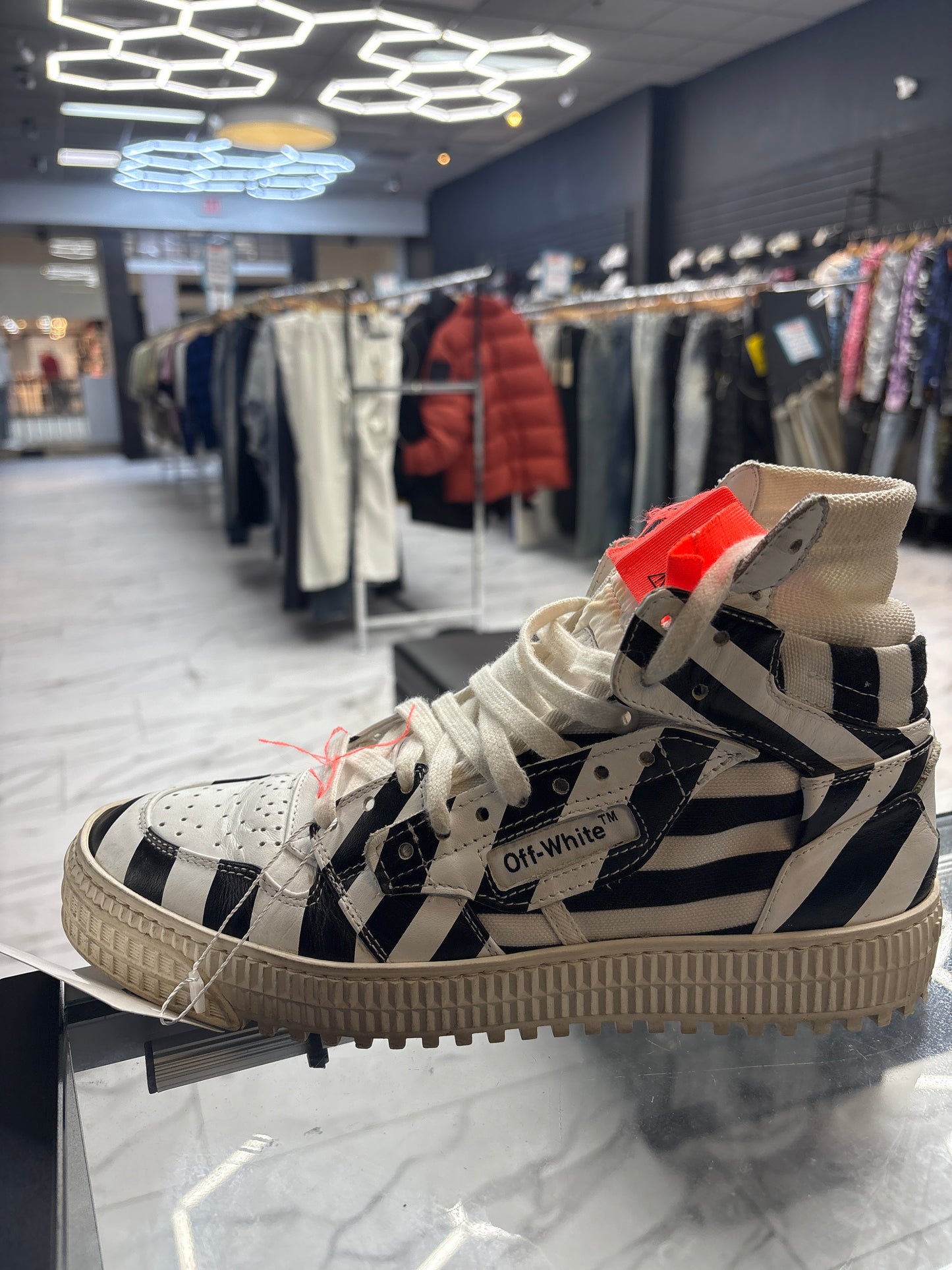 Off White Off-Court 3.0 Checker USED