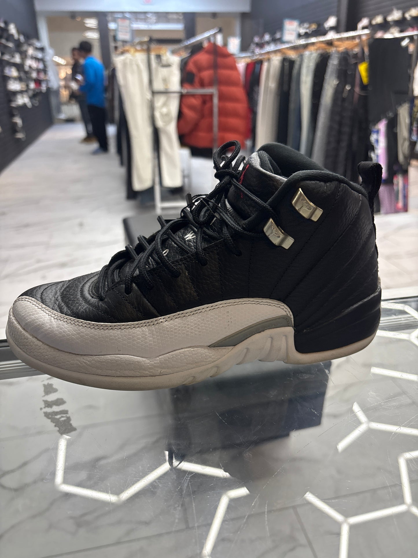 Jordan 12 Playoff USED