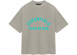Essentials #34 seal/cyan center logo tee