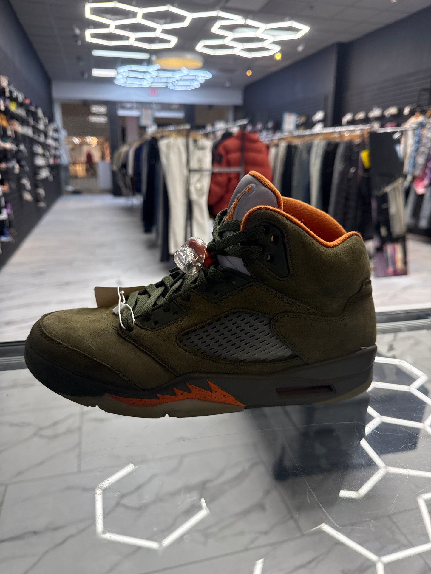 Air Jordan 5 “Olive” USED