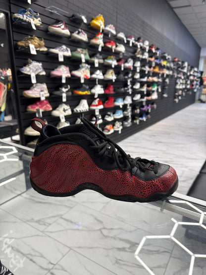 Nike Air Foamposite One "Cracked Lava" USED NO BOX