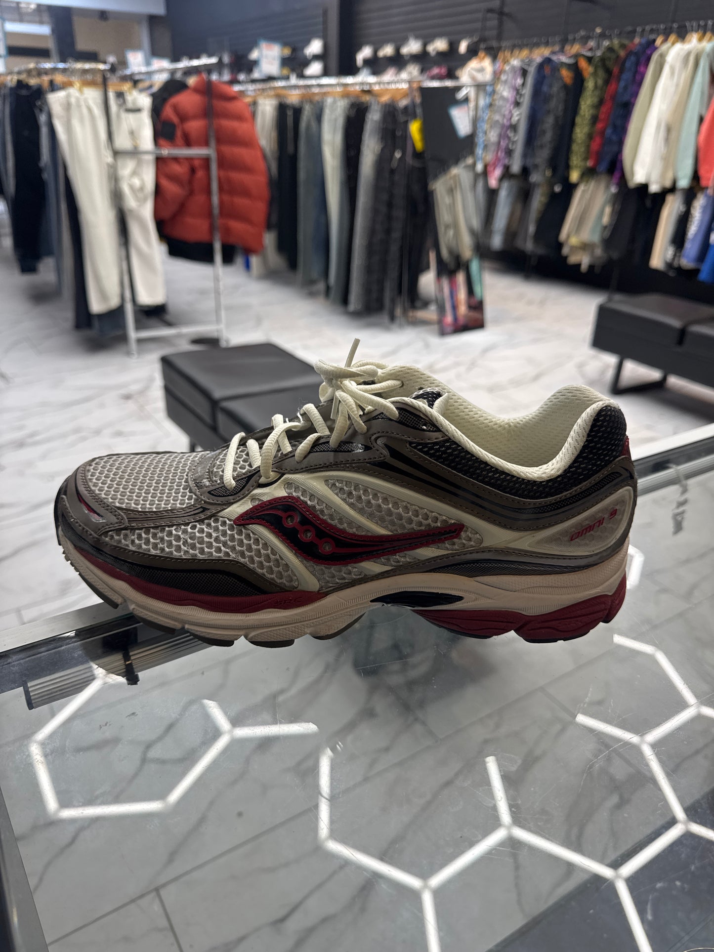 Saucony Omni 9 Red Brown USED