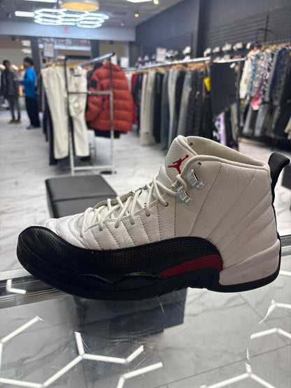 Jordan 12 Taxi Flip USED
