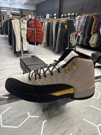 Jordan 12 Taxi USED