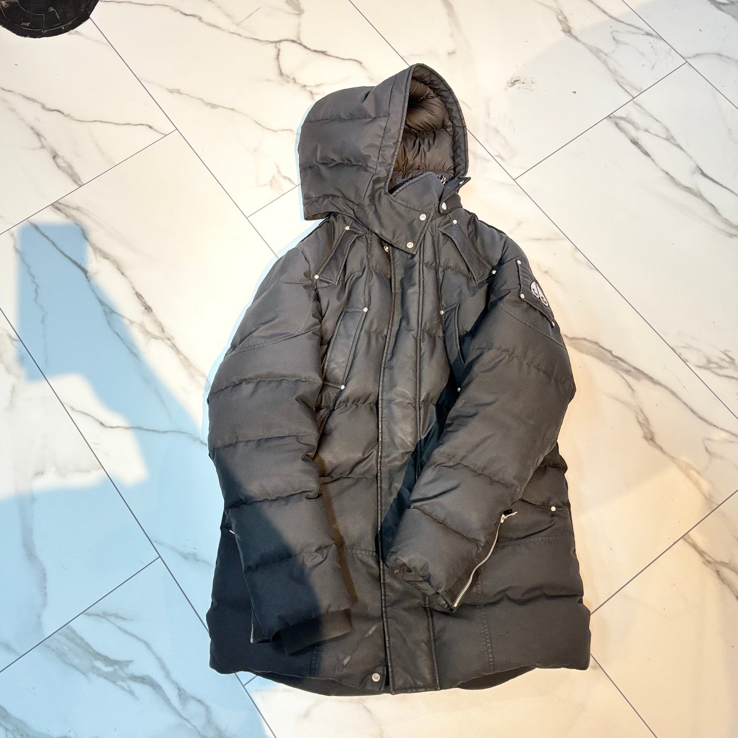 Preowned moose knuckle puffer