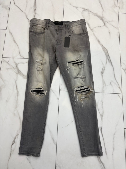 Legacy Grey Jeans PRE-OWNED